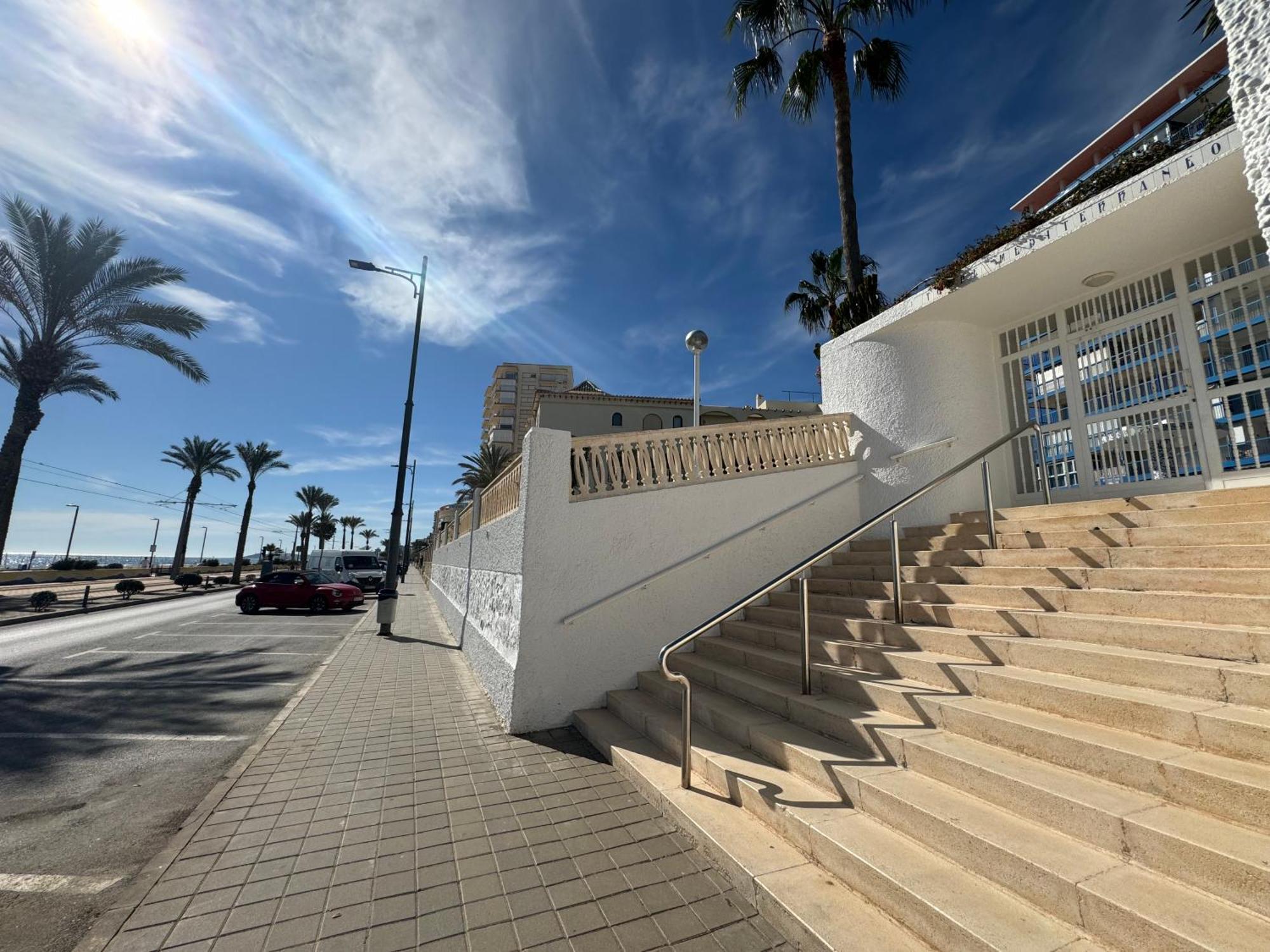 Apartamento Muchavista Primera Linea De Playa By El Conserje El Campello Exterior photo